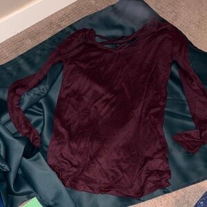 Bootlegger / kismet Elegant Burgundy Women's Top